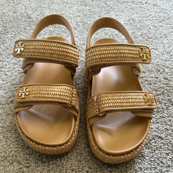 Tory Burch Beige Platform Sandals - Picture 3 of 6